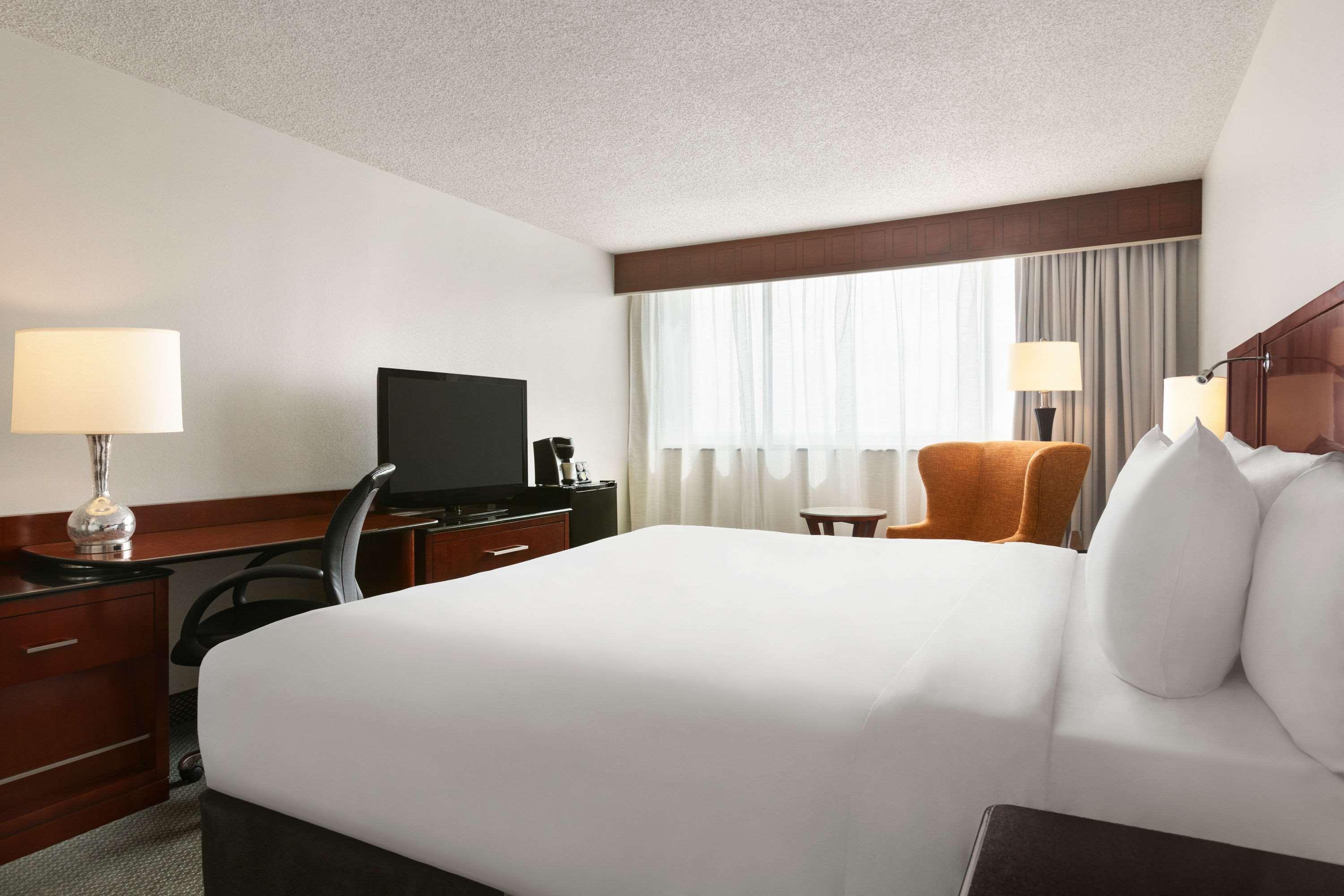 ทราเวลลอดจ์ โฮเทล แอนด์ คอนเวนชัน เซ็นเตอร์ ควิเบก ซิตี้ Hotel ควิเบกซิตี้ ภายนอก รูปภาพ