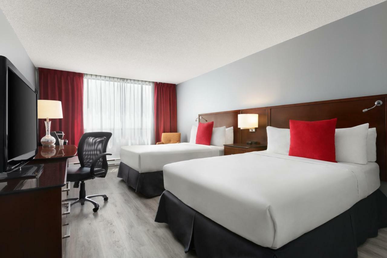 ทราเวลลอดจ์ โฮเทล แอนด์ คอนเวนชัน เซ็นเตอร์ ควิเบก ซิตี้ Hotel ควิเบกซิตี้ ภายนอก รูปภาพ