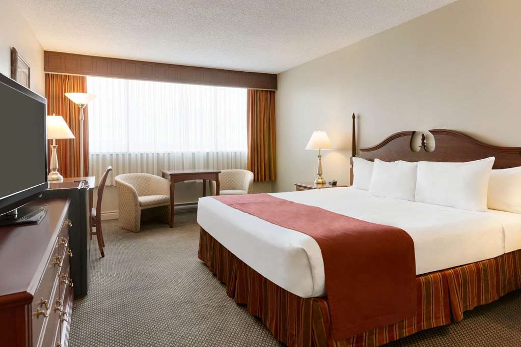 ทราเวลลอดจ์ โฮเทล แอนด์ คอนเวนชัน เซ็นเตอร์ ควิเบก ซิตี้ Hotel ควิเบกซิตี้ ห้อง รูปภาพ
